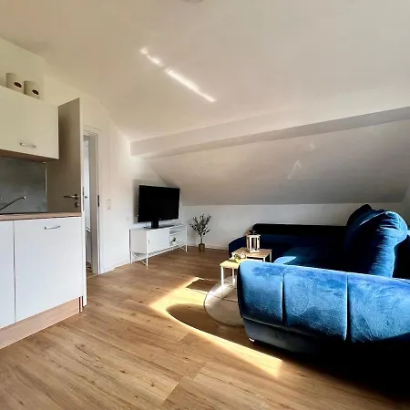 شقة 2 Dachwohnung Mit Burgblick Und Kingsize Bett *